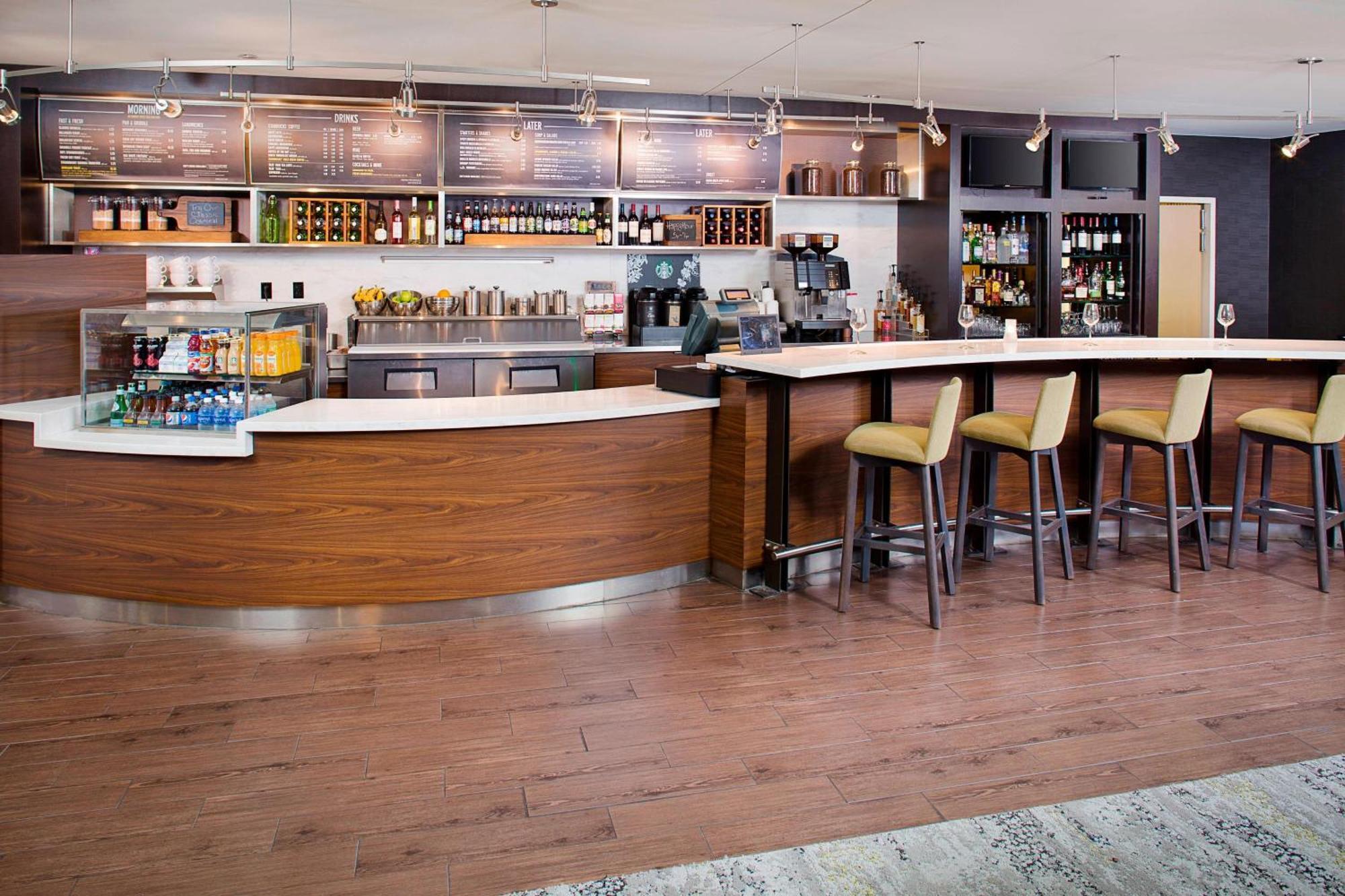 מלון Courtyard By Marriott Roanoke Airport מראה חיצוני תמונה