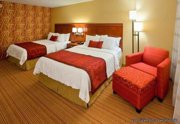 מלון Courtyard By Marriott Roanoke Airport מראה חיצוני תמונה